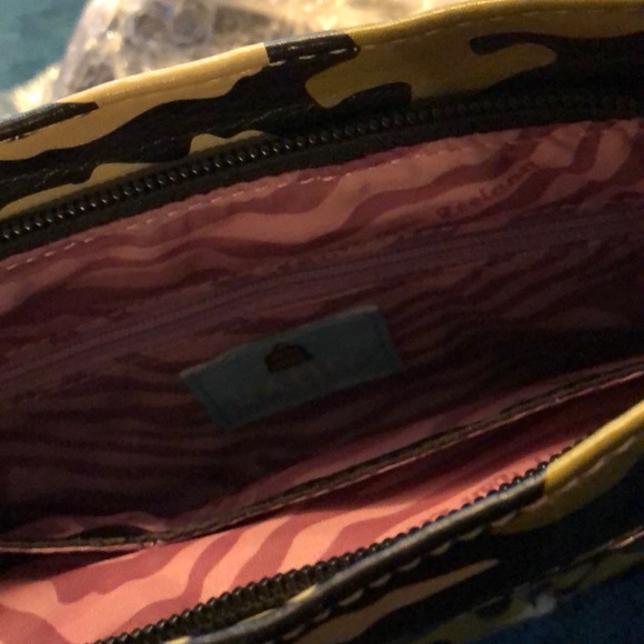 It is in excellent condition and it is a Kathy - Picture 4 of 8